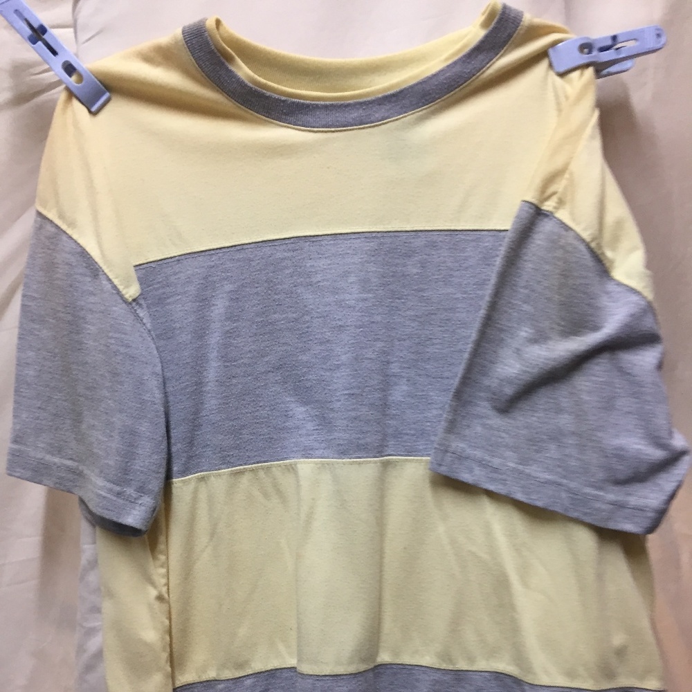 JACLYN SMITH SPORT SHORT SLEEVE TEE SHIRT